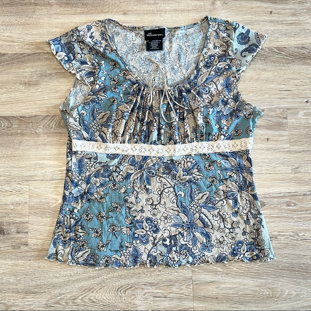 Vintage Y2K 2000s 90s boho blue paisley top